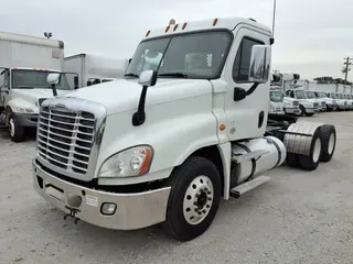 2018 FREIGHTLINER/MERCEDES CASCADIA 125