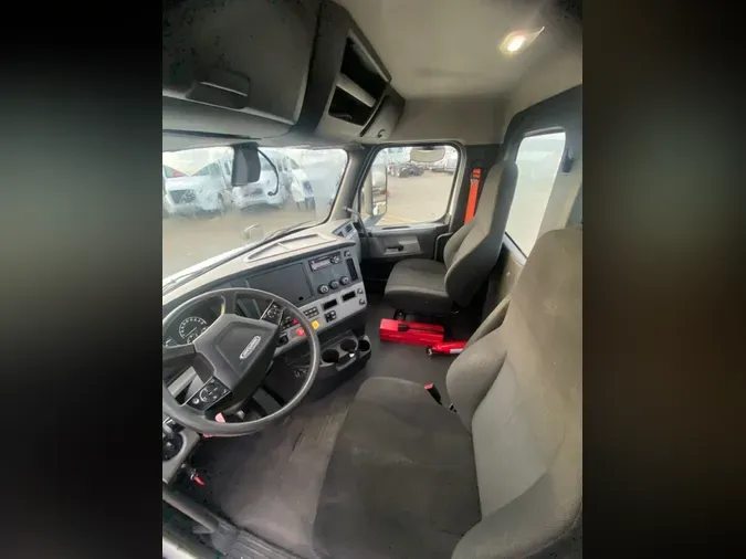 2020 FREIGHTLINER/MERCEDES NEW CASCADIA 116