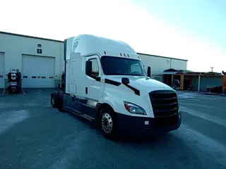 2020 Freightliner Cascadia