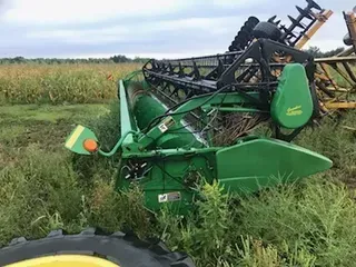 2005 John Deere 635F