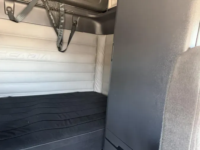 2021 Freightliner Cascadia