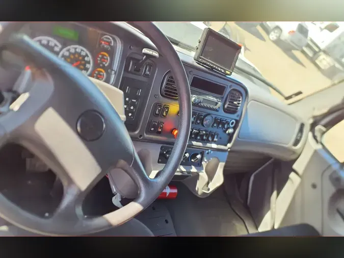 2016 FREIGHTLINER/MERCEDES 108SDc72a8440e482bacdf972d9ca10e7dfed