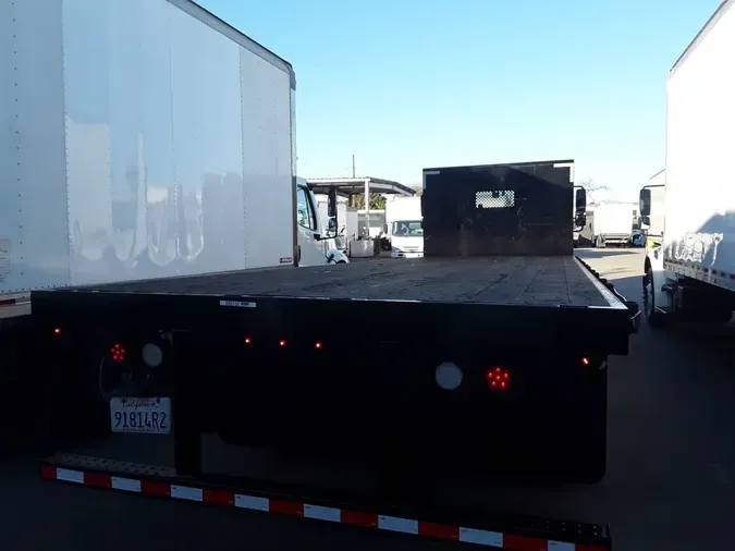 2019 FREIGHTLINER/MERCEDES M2 106