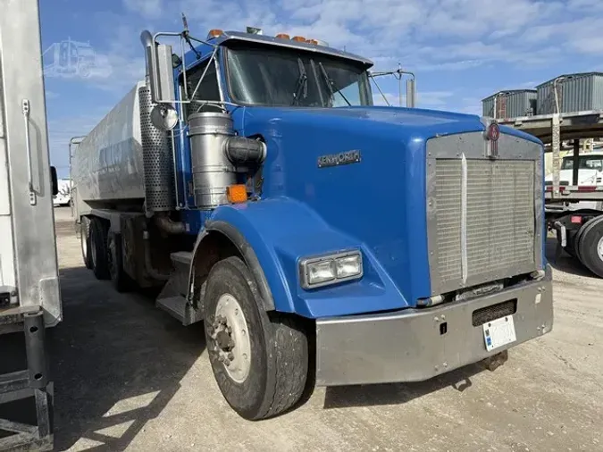 2001 KENWORTH T800c72ba3c1289c7a127653d3b565c8a3b6