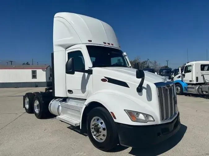 2022 Peterbilt 579