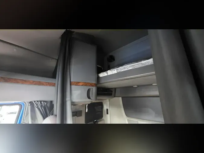 2022 International LT625