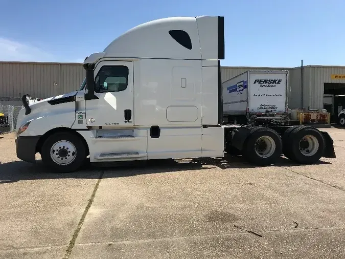 2018 FREIGHTLINER T12664ST For Sale | Equipment Experts - Equipment Experts