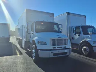 2017 FREIGHTLINER M2 106