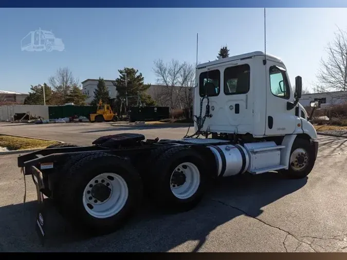 2016 FREIGHTLINER CASCADIA 113