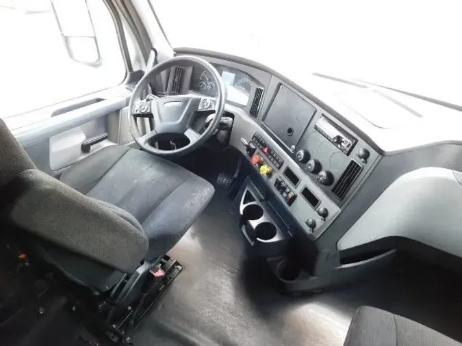 2020 Freightliner New Cascadia 126