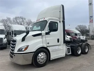 2019 FREIGHTLINER CASCADIA 116