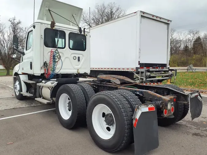 2019 FREIGHTLINER/MERCEDES NEW CASCADIA PX12664c73656a6b01f2a00e5f2ad25b990555a