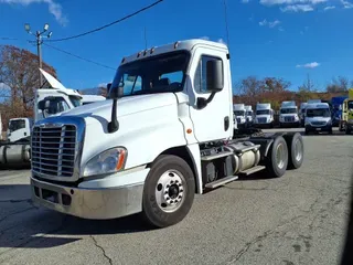 2017 FREIGHTLINER/MERCEDES CASCADIA 125