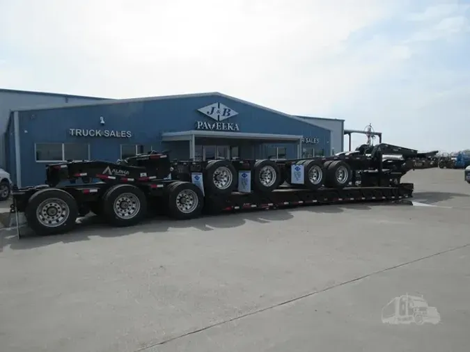 2025 ALPHA HD 60 TON 2-3-2 HYDRAULIC DETACHABLE NECK LOWBOY