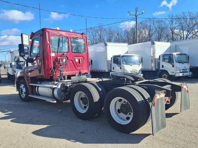 2018 FREIGHTLINER/MERCEDES CASCADIA 125