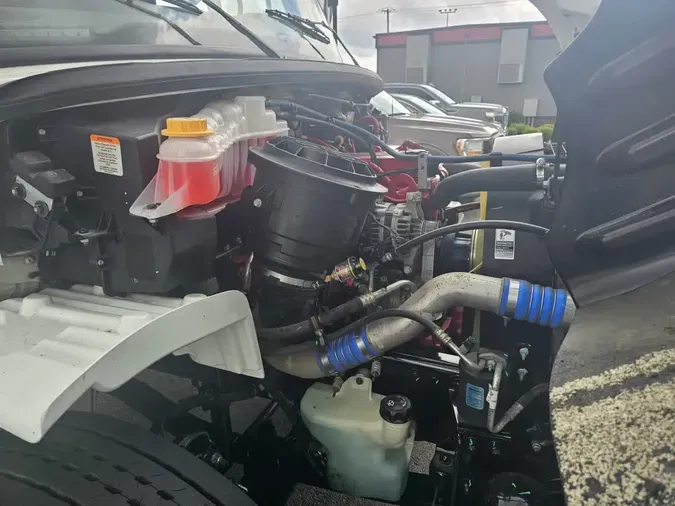 2020 FREIGHTLINER M2 106