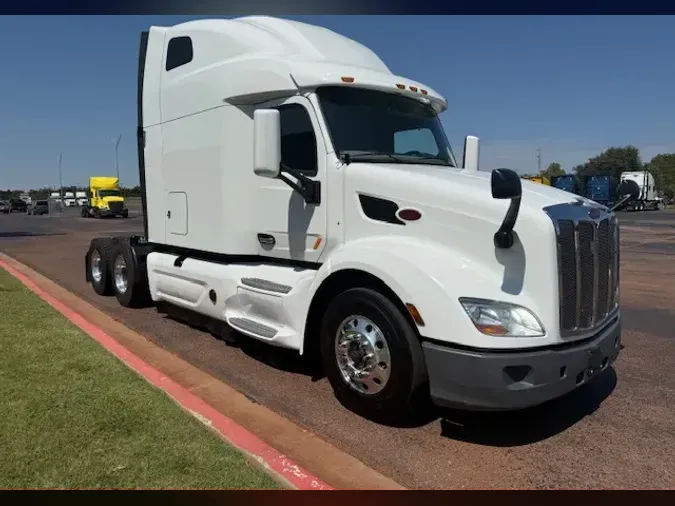 2021 PETERBILT 579c73ec259ff131dbb8f3b37abf899d089