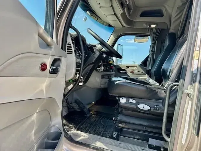 2020 Peterbilt 579