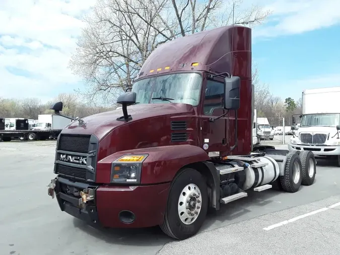 2020 MACK TRUCKS, INC. ANTHEM 64Tc740b8f063844b06fc2f784f24ef2211