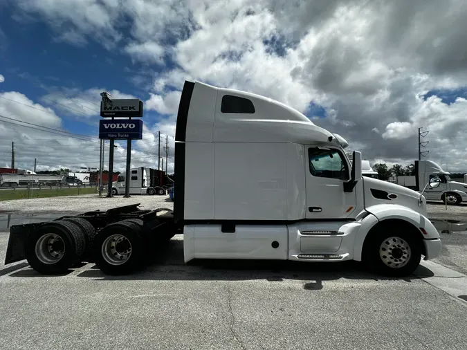 2020 Peterbilt 579