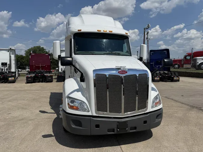 2021 Peterbilt 579