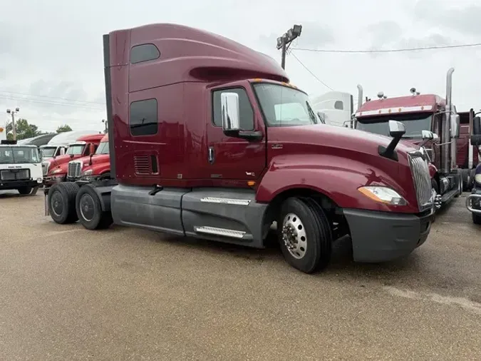 2020 INTERNATIONAL LT
