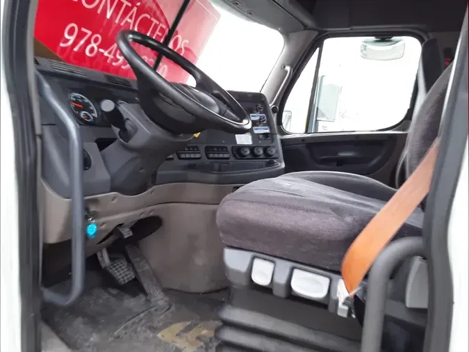 2019 FREIGHTLINER/MERCEDES CASCADIA 125