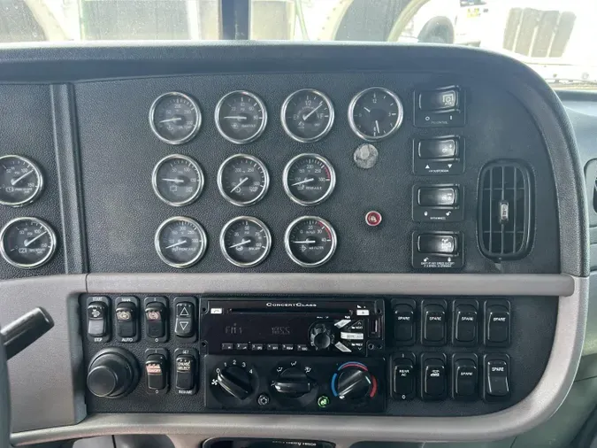 2016 Peterbilt 389