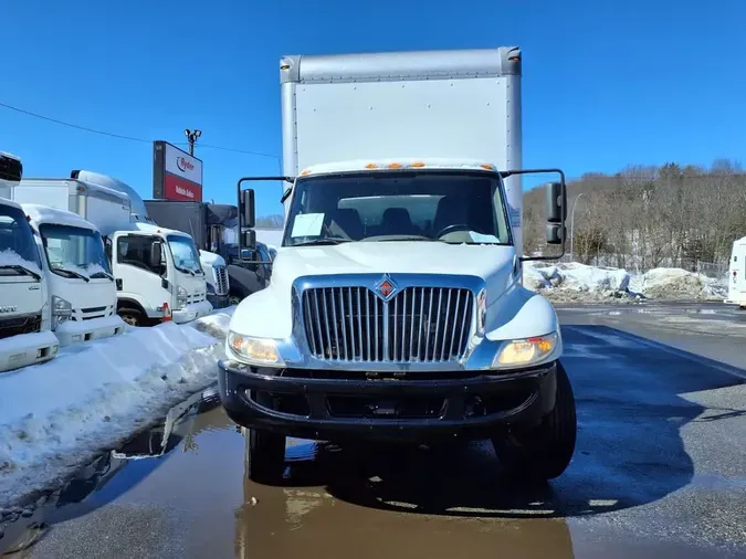 2019 NAVISTAR INTERNATIONAL 4300