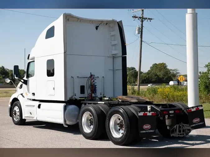 2022 PETERBILT 579