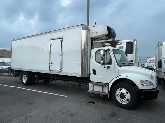 2016 FREIGHTLINER/MERCEDES M2 106