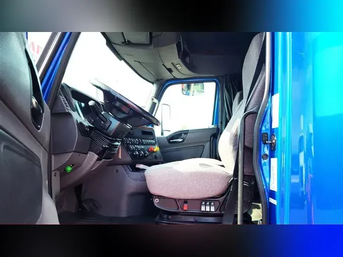 2020 INTERNATIONAL LT625