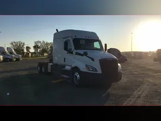 2022 Freightliner Cascadia 126
