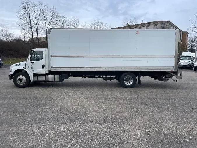 2018 Freightliner M2