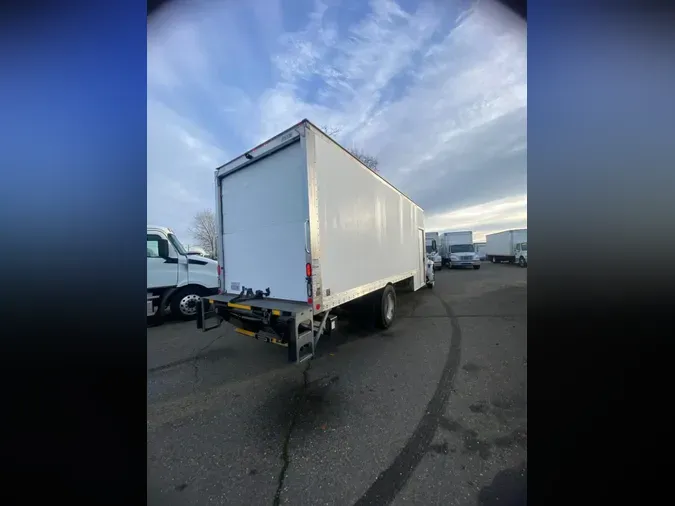 2019 NAVISTAR INTERNATIONAL 4300 SBA