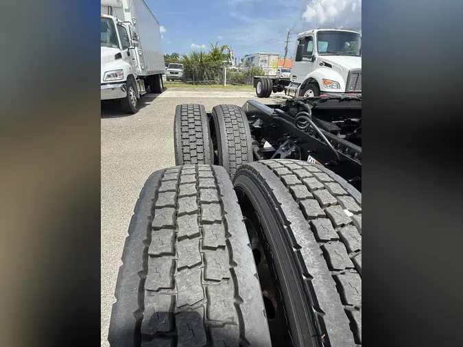 2020 Peterbilt 579