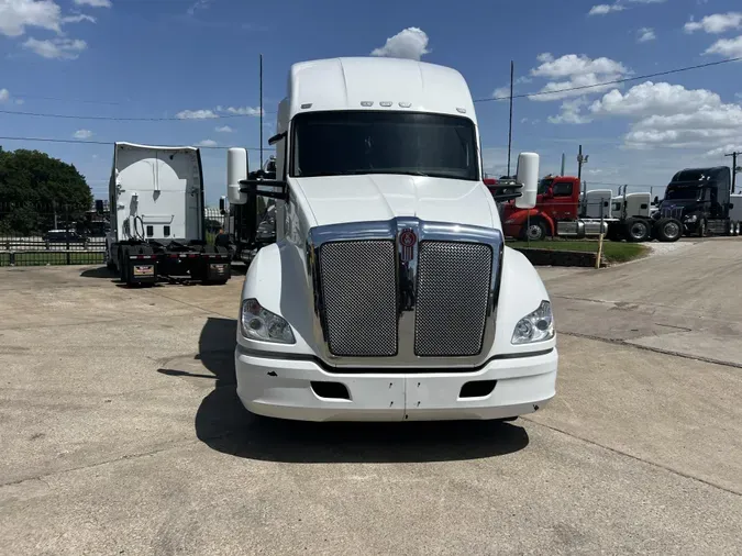 2021 Kenworth T680