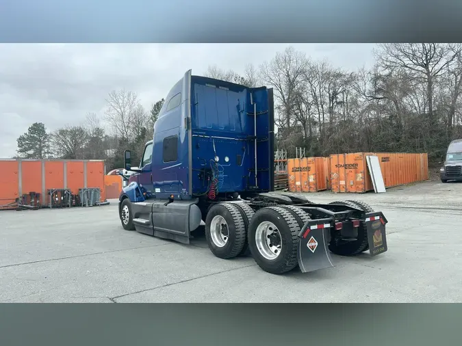 2022 International LT625