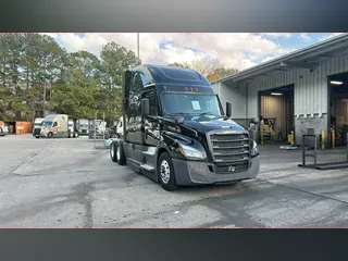 2022 Freightliner Cascadia 126