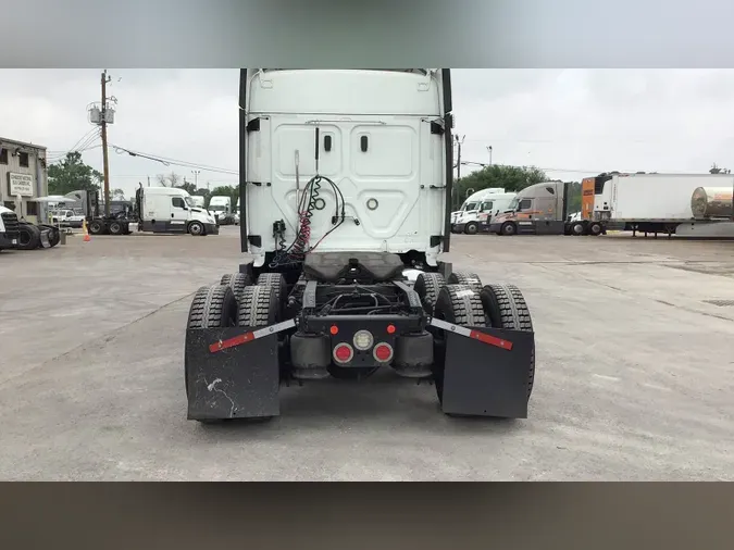 2019 Freightliner Cascadia