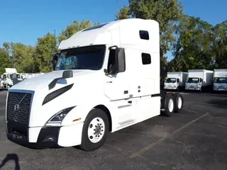 2020 VOLVO VNL64T-760