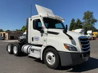 2018 FREIGHTLINER T12664ST