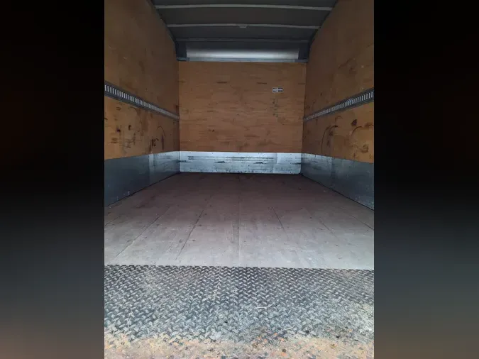 2016 ISUZU NPRc77a961e743dabdc45fb8afd584d0ec1