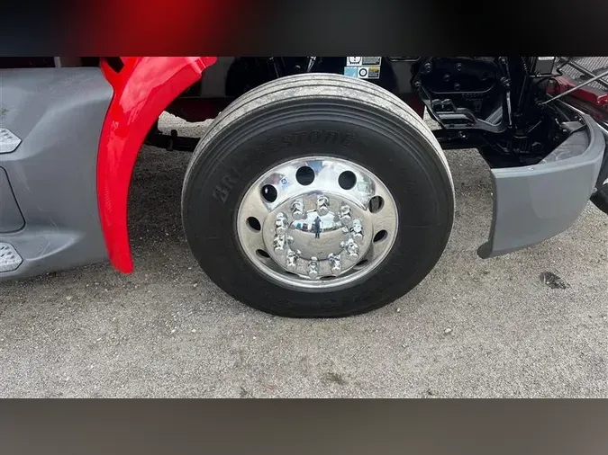 2021 PETERBILT 579