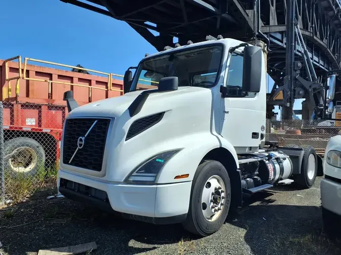 2019 VOLVO VNR42T 300c77b0ac15781919f1d4a2f998d0e02e8