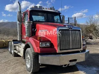 2022 WESTERN STAR 4900