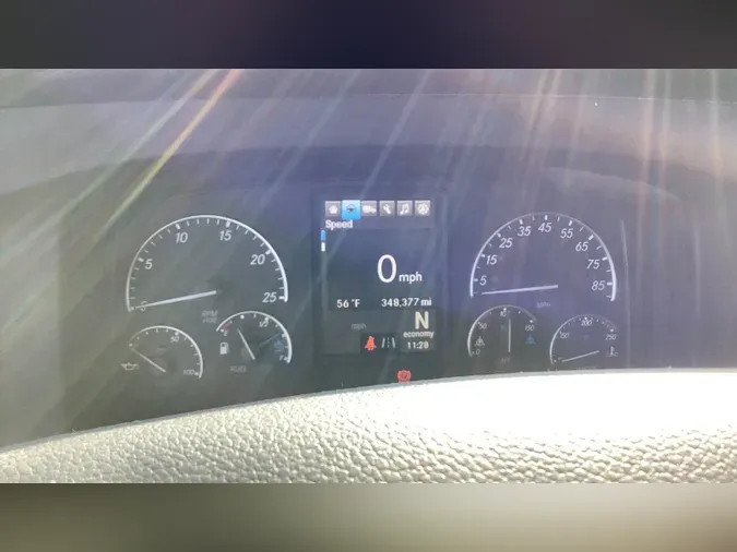 2020 Freightliner Cascadia 126