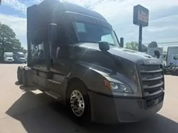 2022 Freightliner Cascadia