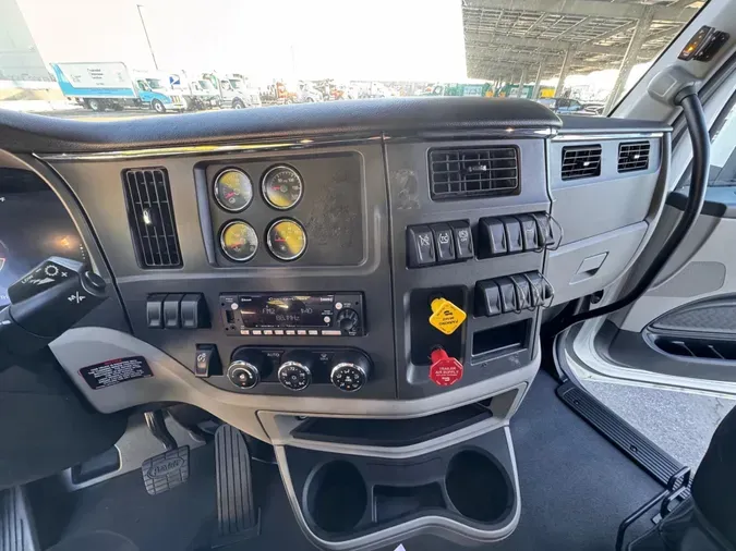 2022 Peterbilt 579c781845b1e8fa9e8227f724f6272e924