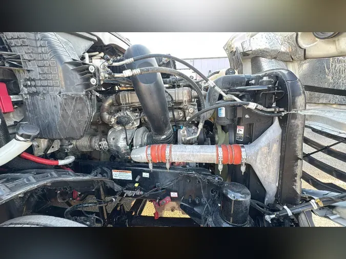 2022 Freightliner Cascadia 126